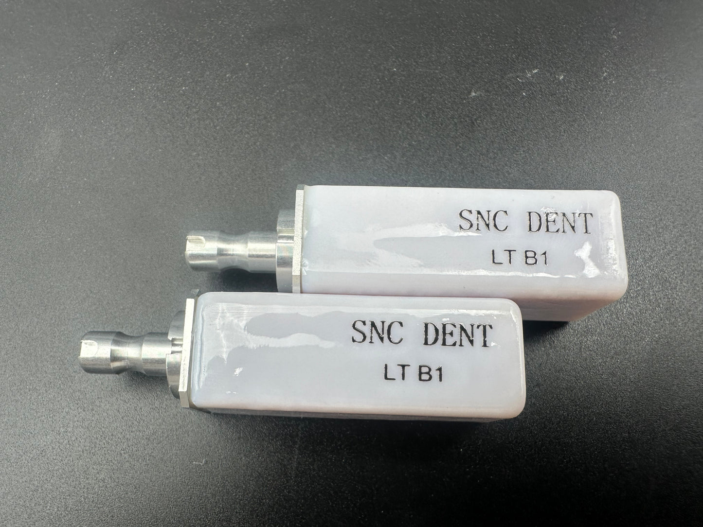 Lithium Disilicate block for CAD