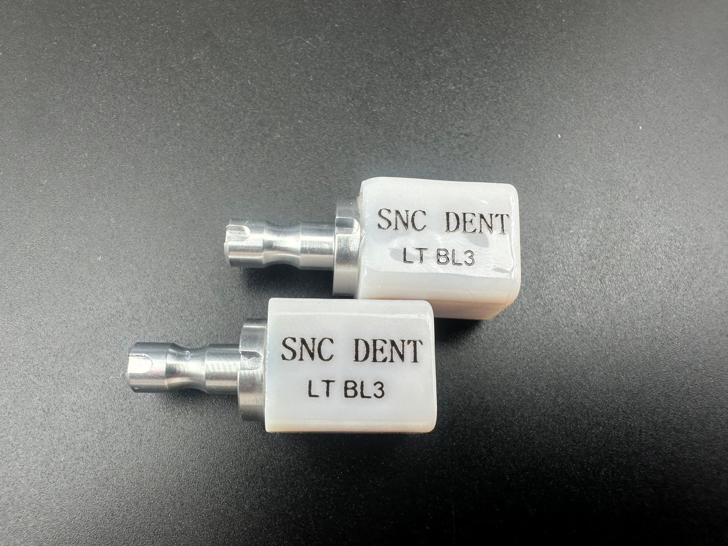 Lithium Disilicate block for CAD